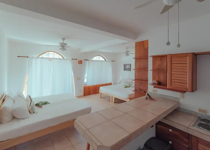 Apartahotel Casas Kismet 4*